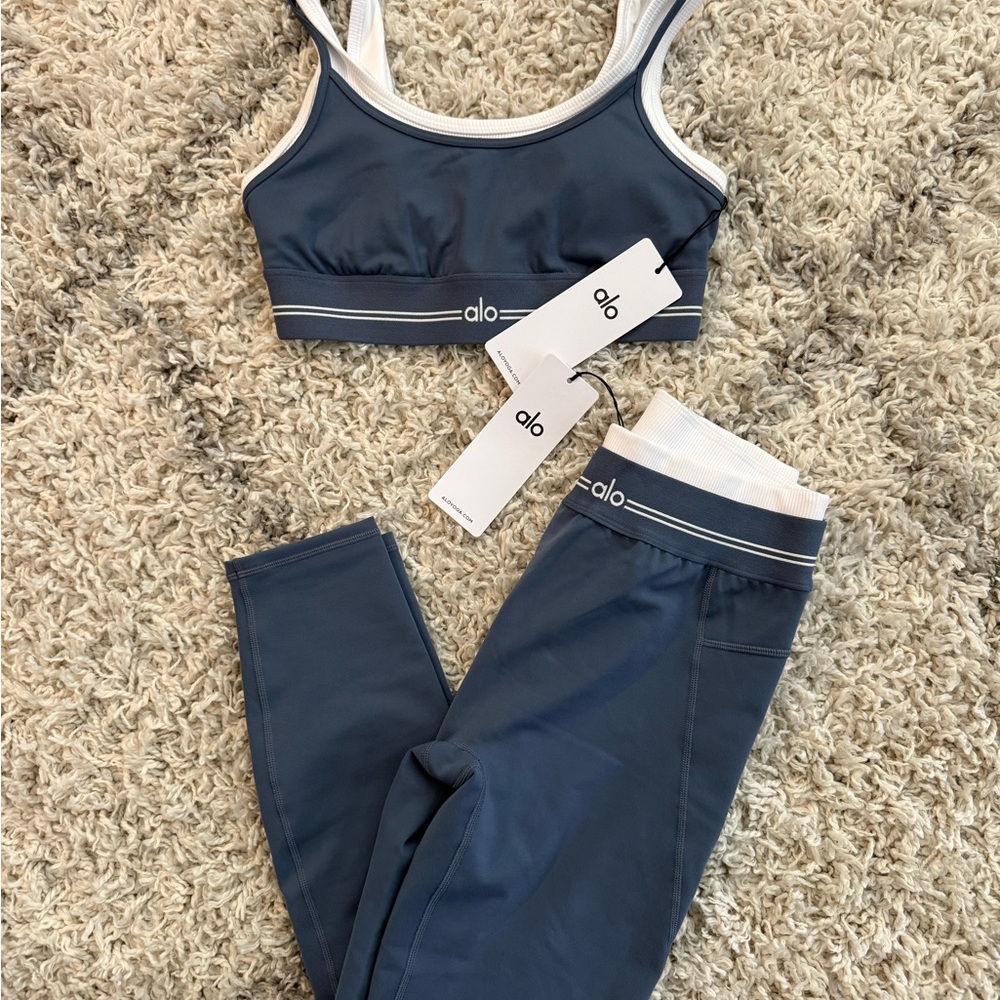 ALO Yoga Airbrush High Rise 7/8 Leggings and Airbrush Better Together Bra